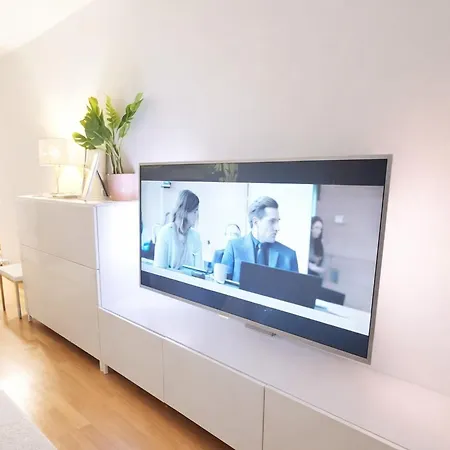 Appartement 1 Bedroom Cityhome 1-5 Pers, Wifi, Washing Machine